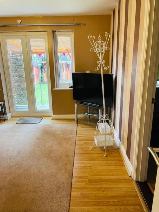 Huntingdon Walk To Town Centre, Cosy, Free Parking 빌라 외부 사진