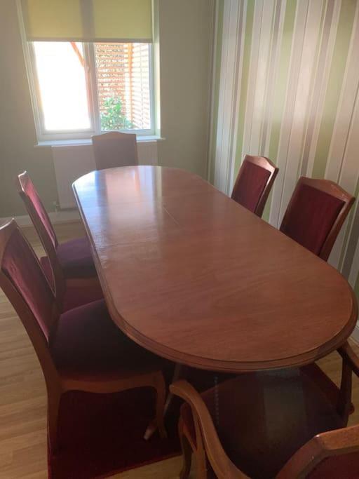 Huntingdon Walk To Town Centre, Cosy, Free Parking 빌라 외부 사진